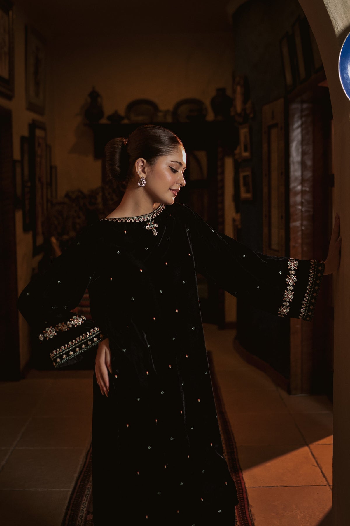 MAHNOOR