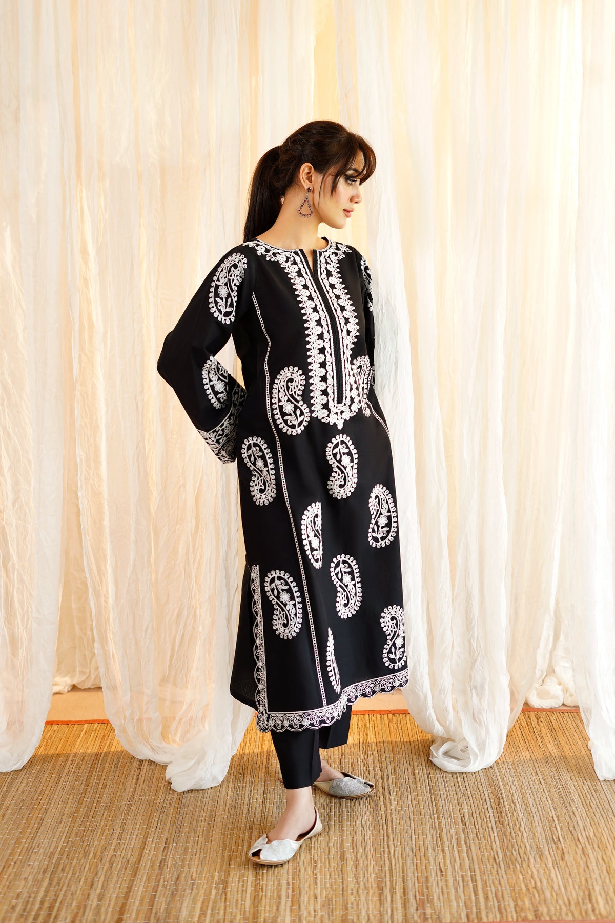 SHAH-E-NOOR
